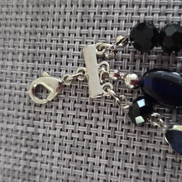 CHAPS BRAND WOMEN'S BLUE TRIPLE FASHION JEWELRY NECKLACE - Picture 7 of 11